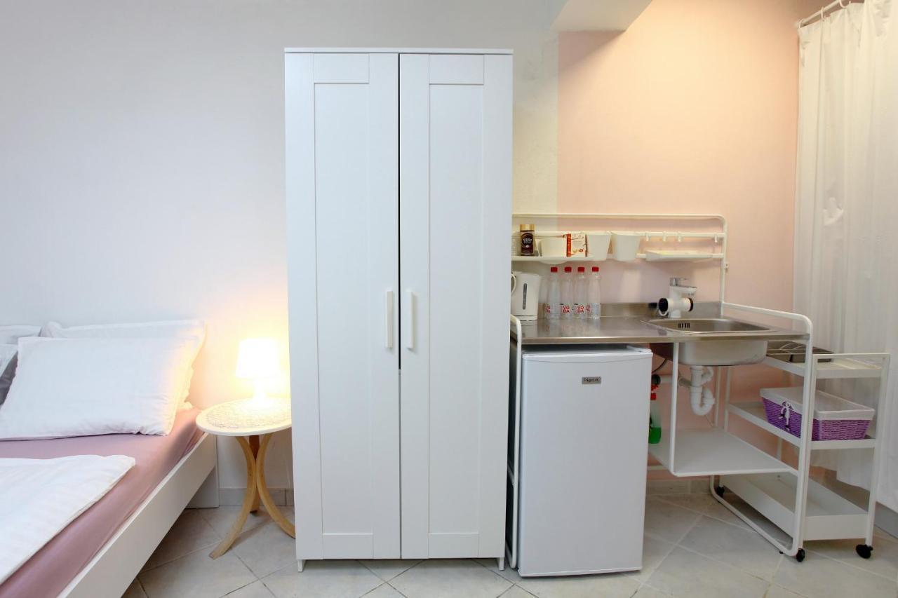City Room Apartment Date Koper Luaran gambar
